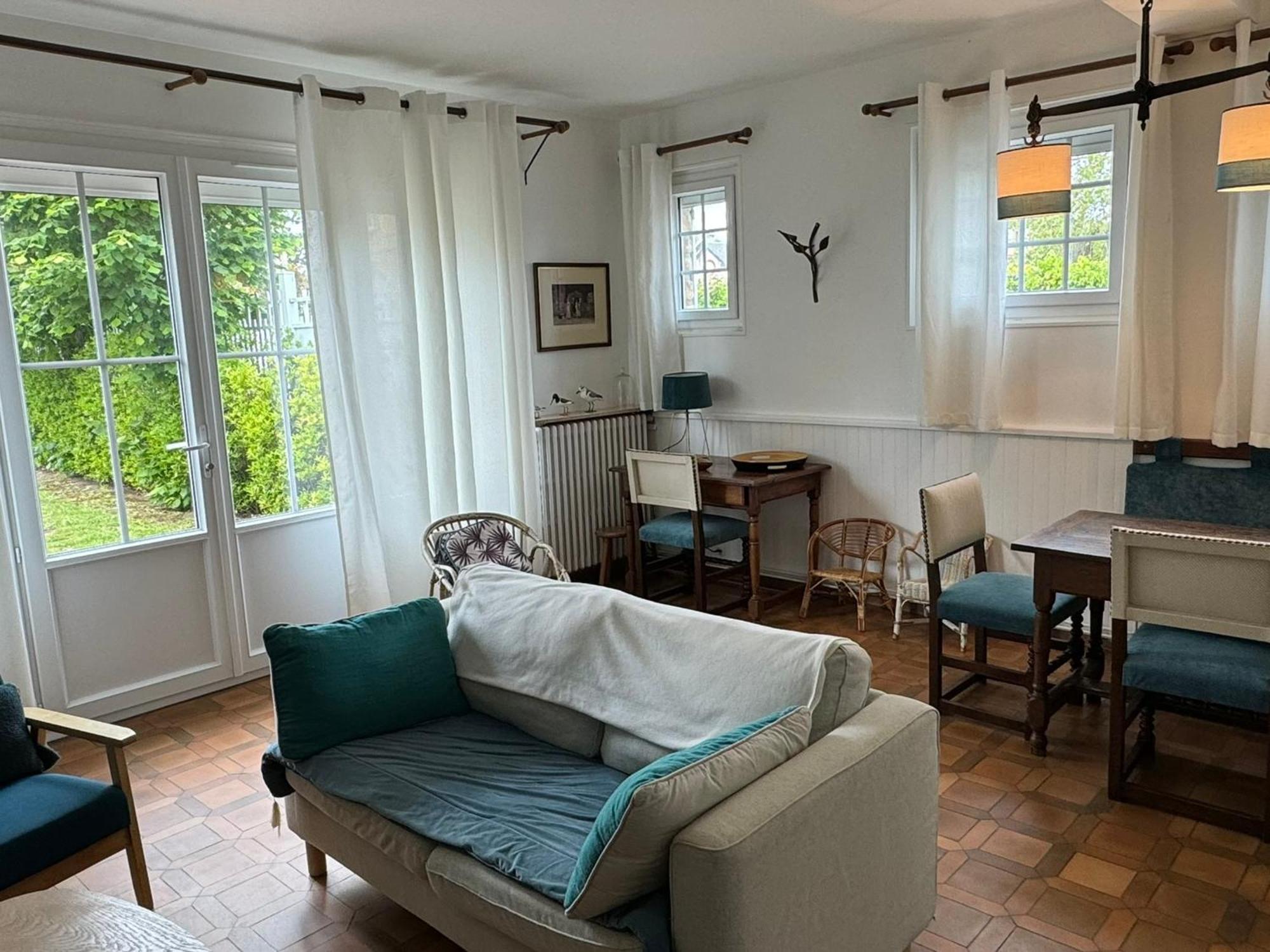 Villa Avec Jardin A Cabourg, Proche Plage Et Centre - Fr-1-487-324 Buitenkant foto